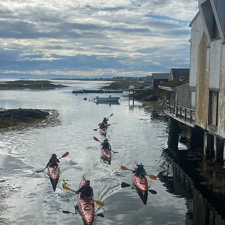 Charming On Veiholmen's Inner Harbor Holiday home